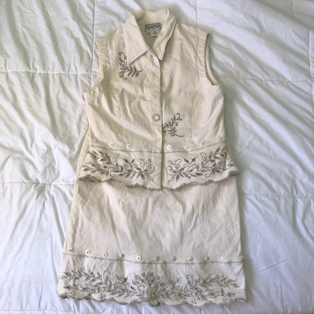 Vintage Matching Cream Vest & Skirt (Western Style